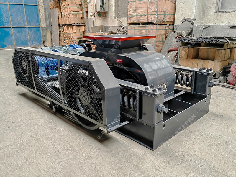 雙齒輥破碎機在破碎大塊難碎物料時,如何確保破碎效果? 雙齒輥破碎機在破碎大塊難碎物料時,如何確保破碎效果?